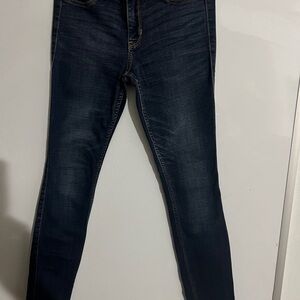 Hollister Blue Skinny Jeans with Vintage Look 9